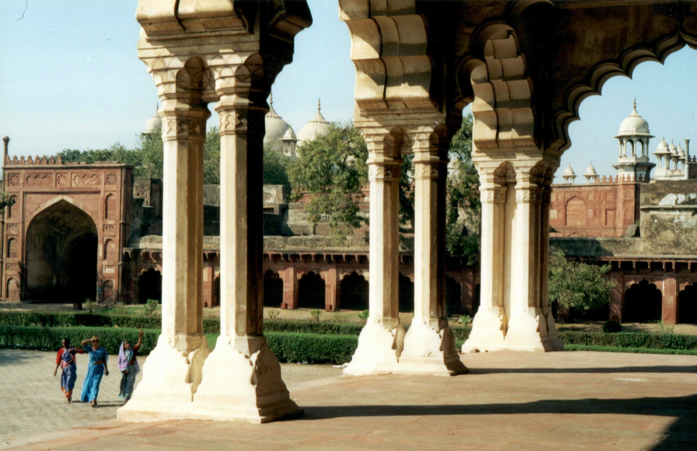 agra-sikandraorfort.jpg