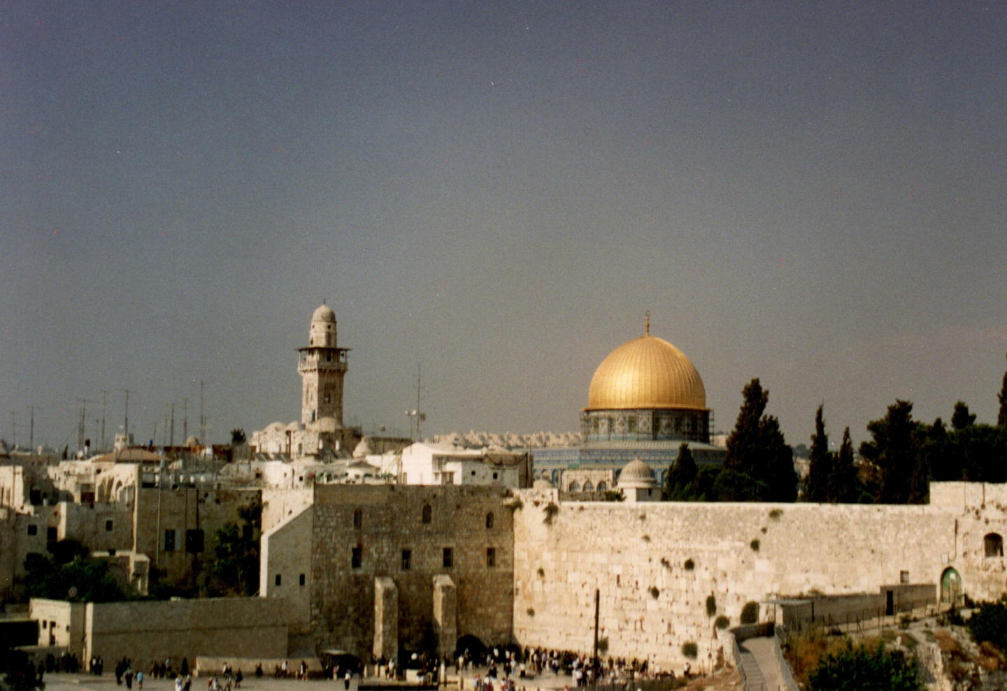 il-jerusalem-gatedome.jpg