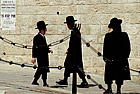 il-jerusalem-eastwall-rabbis.jpg