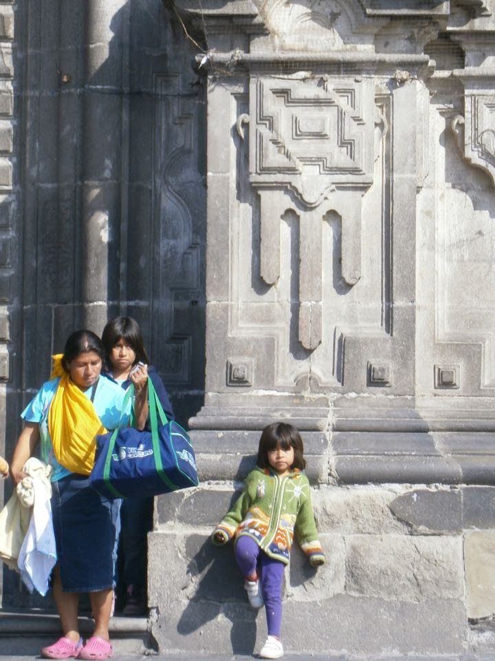 zocalo-cathedral-family